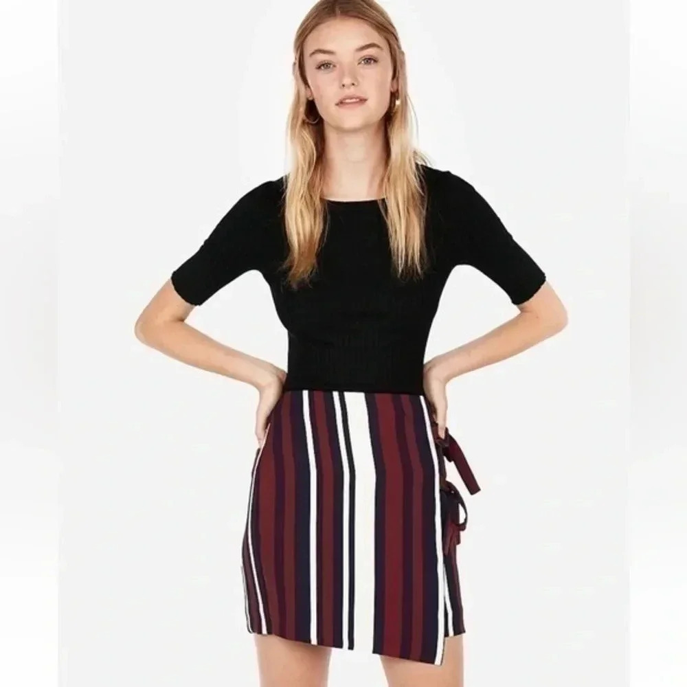 Express Y2K Classic Stripes & Bows Wrap Mini Skirt Women’s Size 2 XS
